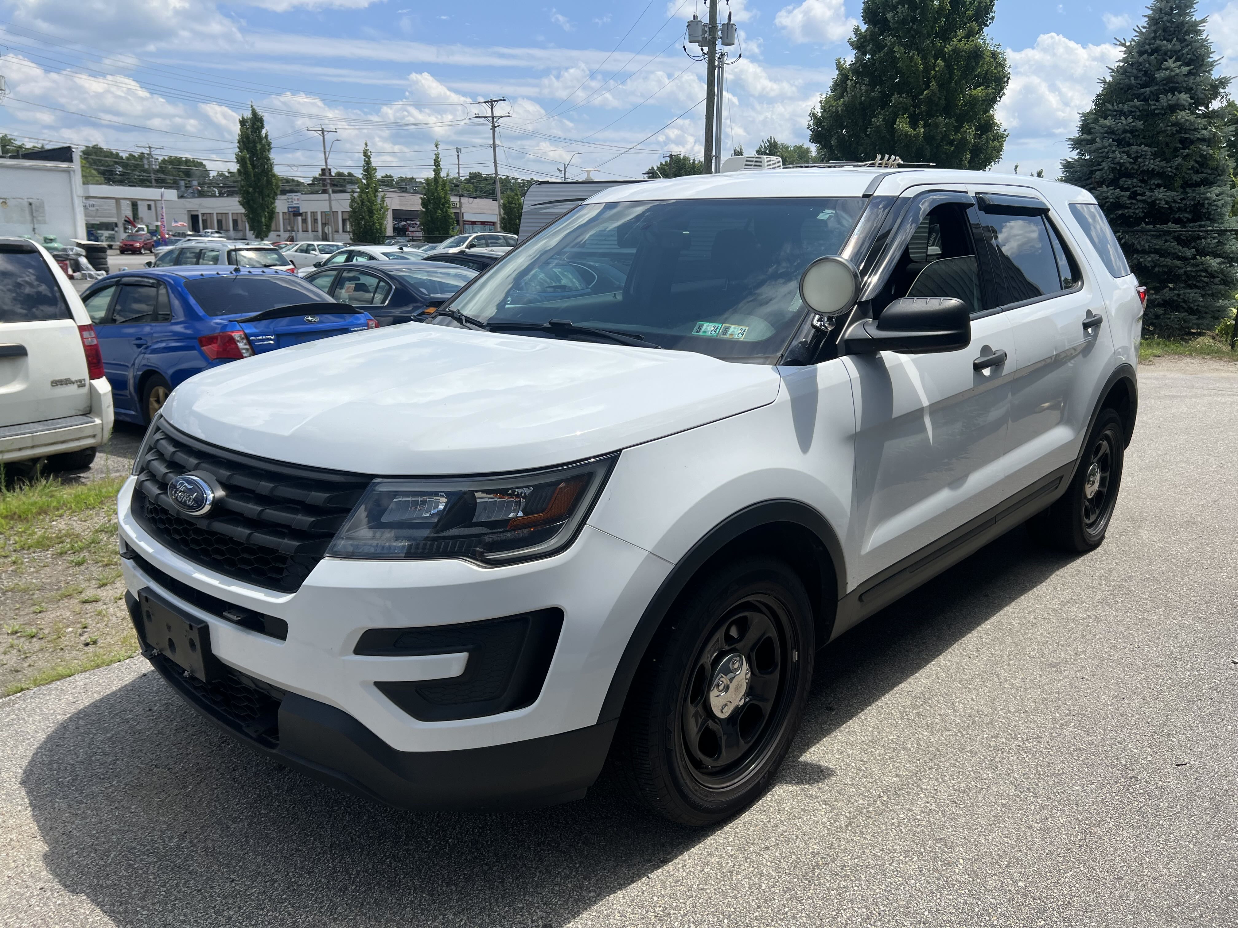 2018 Ford Explorer Police Interceptor vin: 1FM5K8AR7JGB59212