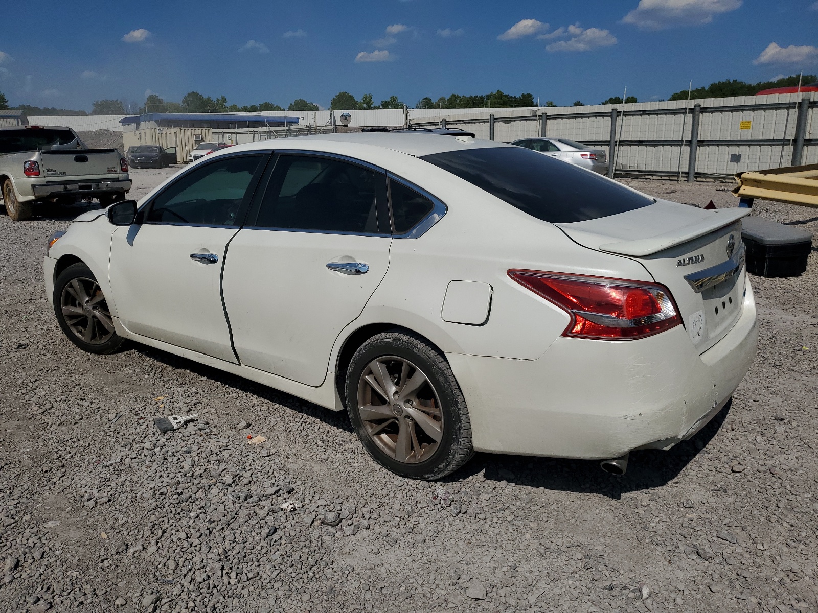 2013 Nissan Altima 2.5 vin: 1N4AL3AP7DN489407