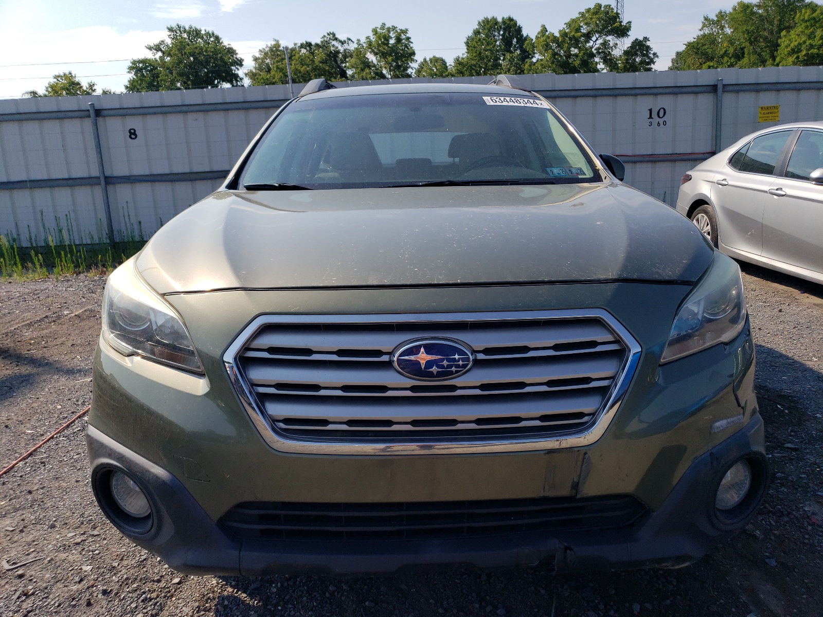 2016 Subaru Outback 2.5I Premium vin: 4S4BSACC8G3247057