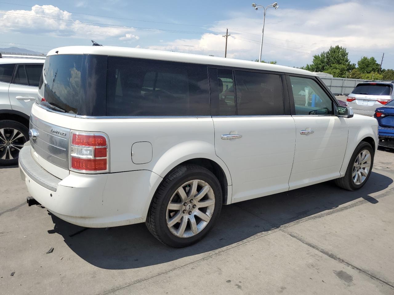 2011 Ford Flex Limited VIN: 2FMGK5DC8BBD01008 Lot: 64027594