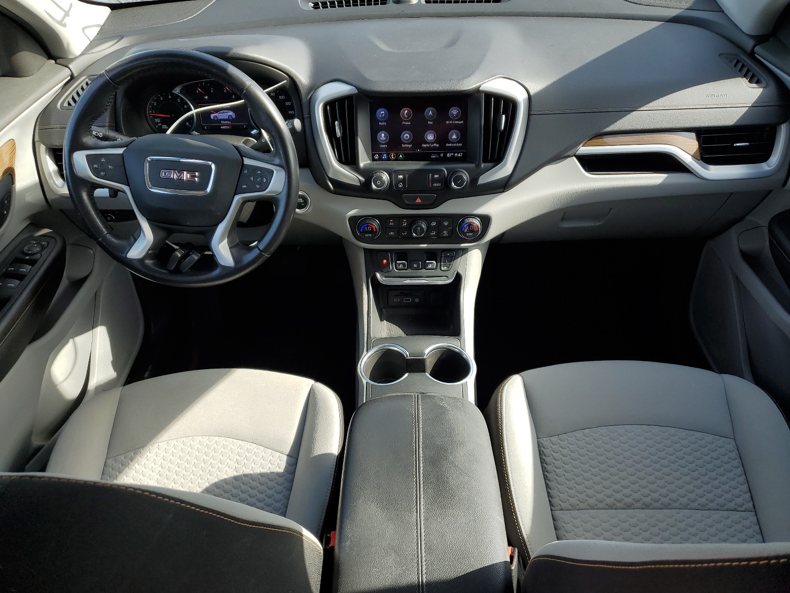 3GKALMEV6KL329318 2019 GMC Terrain Sle