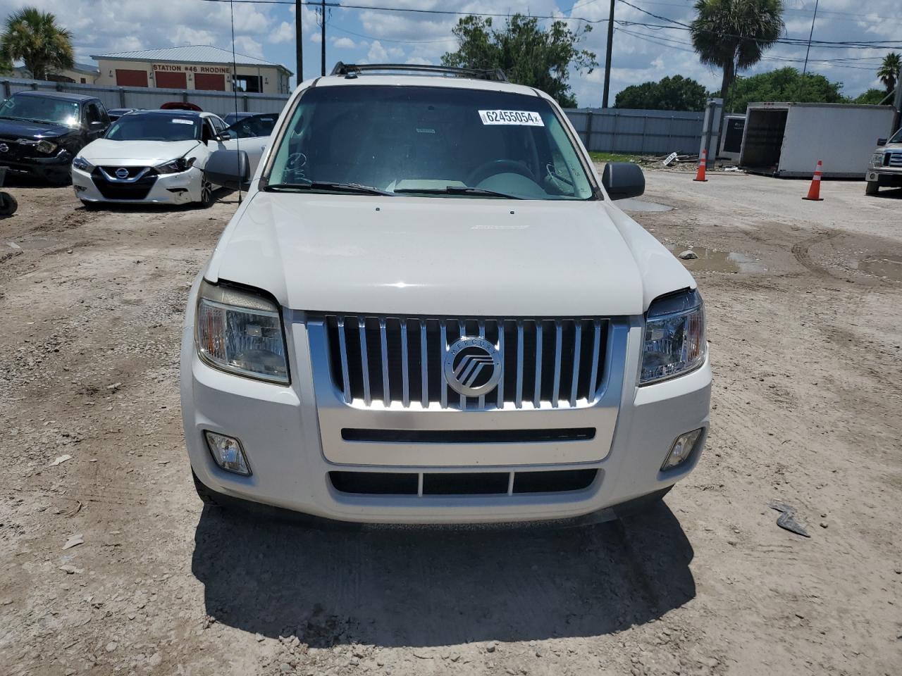 2011 Mercury Mariner VIN: 4M2CN8B71BKJ00665 Lot: 62455054