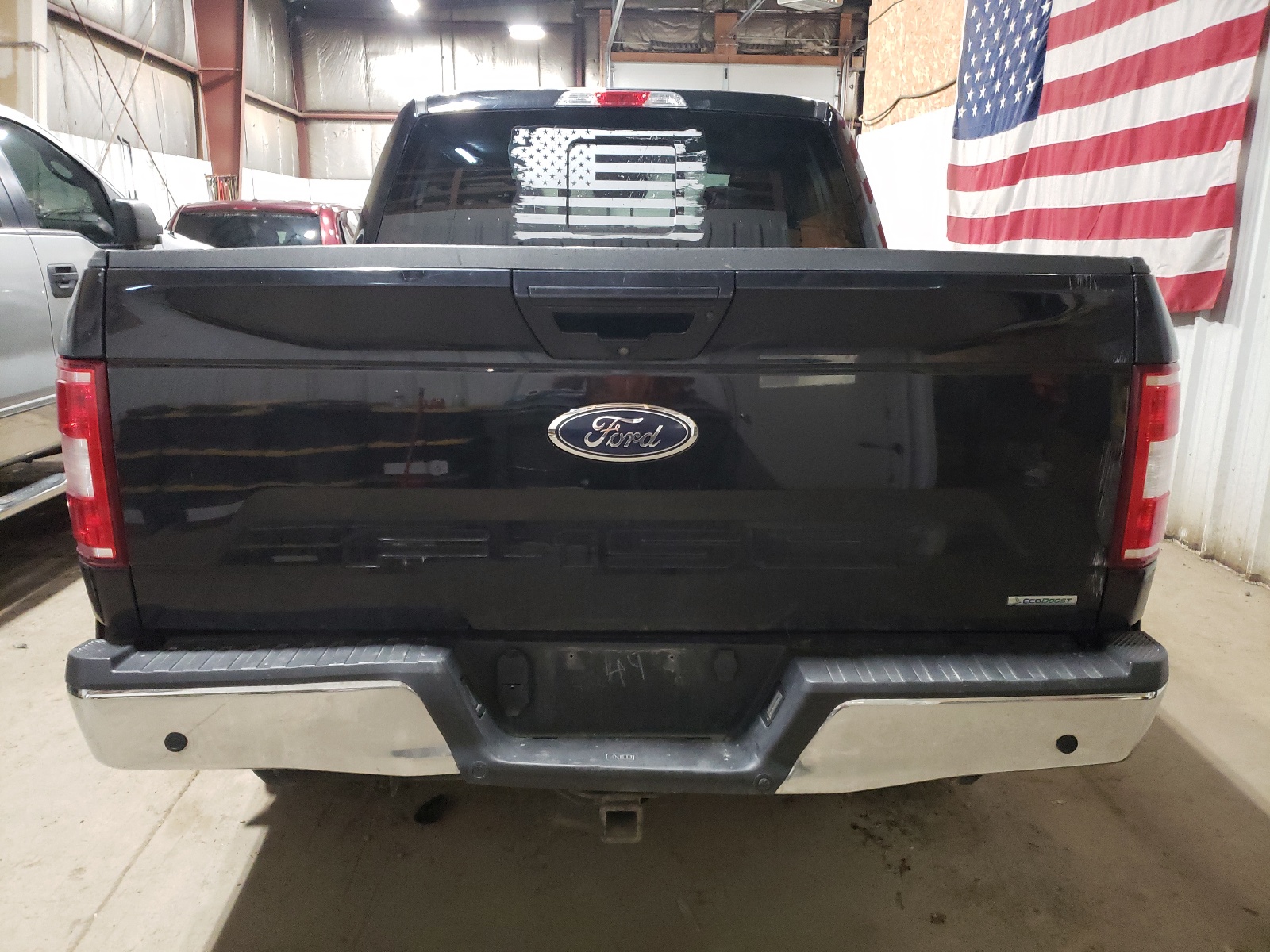 1FTEW1E41KFA98686 2019 Ford F-150 Lariat