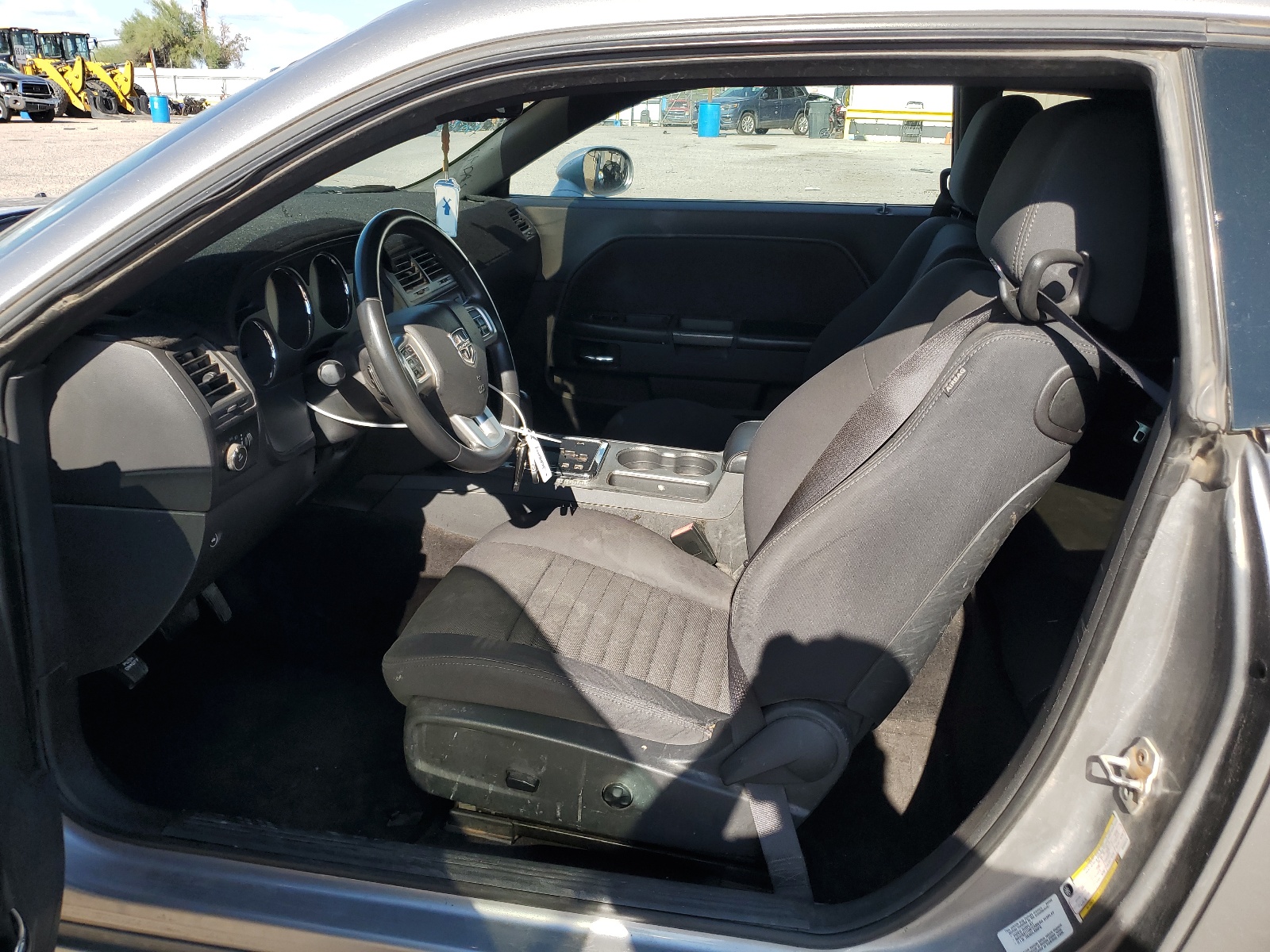 2B3CJ5DT9BH565973 2011 Dodge Challenger R/T