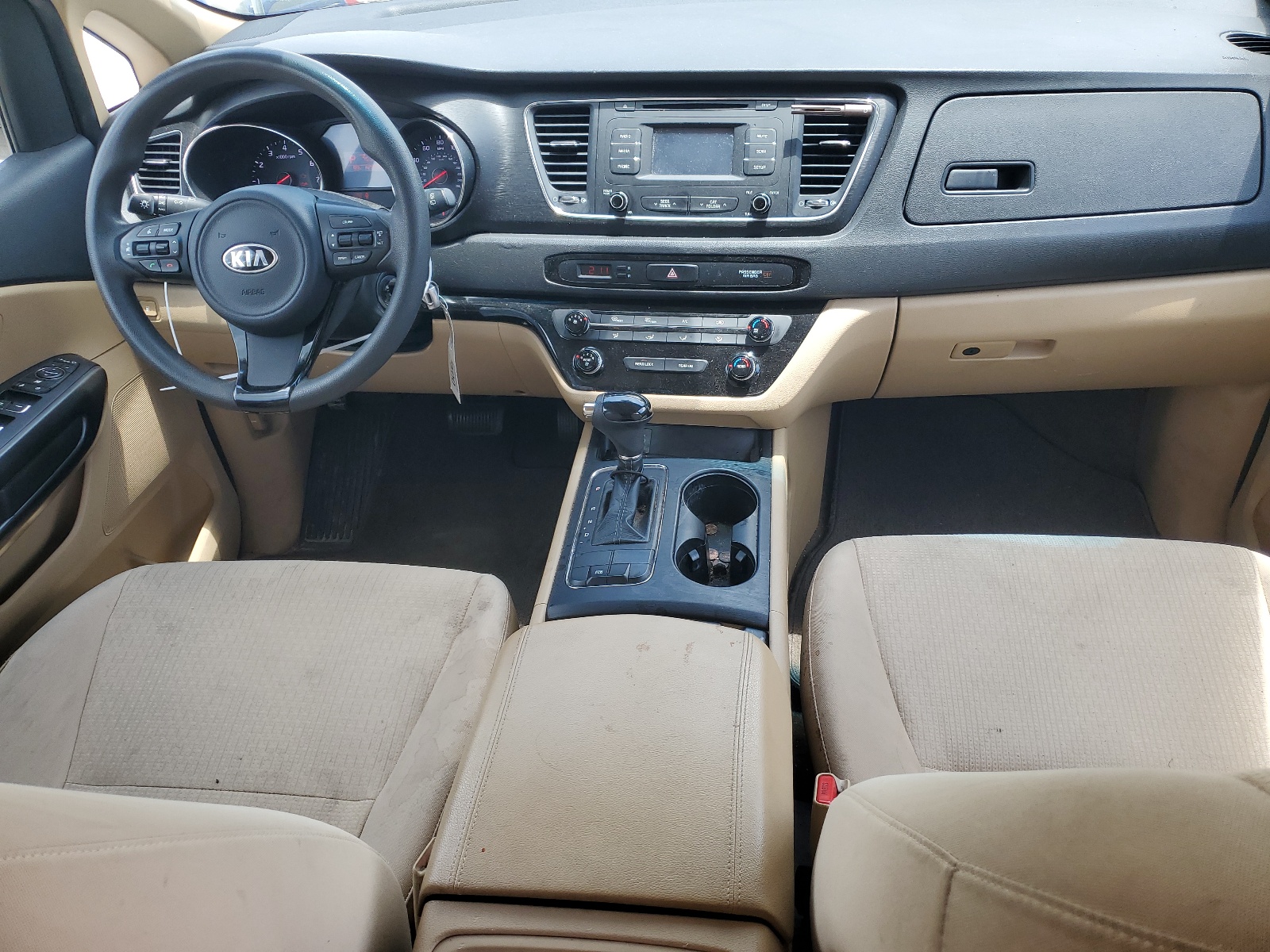 KNDMB5C19H6243912 2017 Kia Sedona Lx