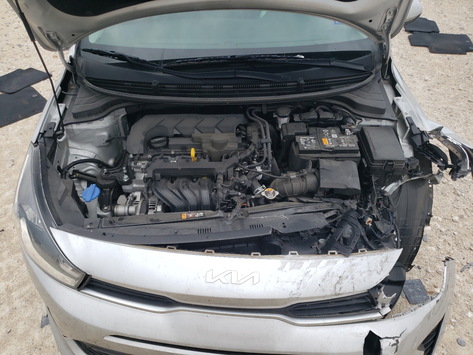 3KPA24AD8NE504589 2022 Kia Rio Lx