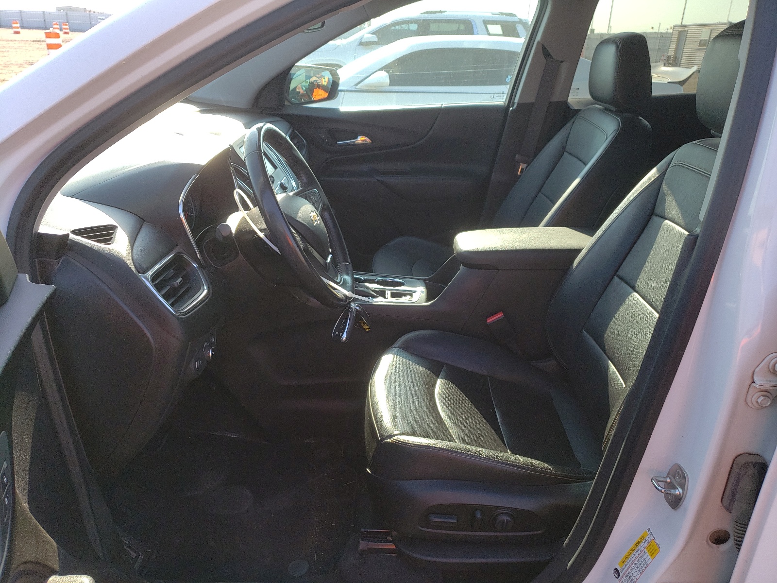 3GNAXUEV5LL233026 2020 Chevrolet Equinox Lt