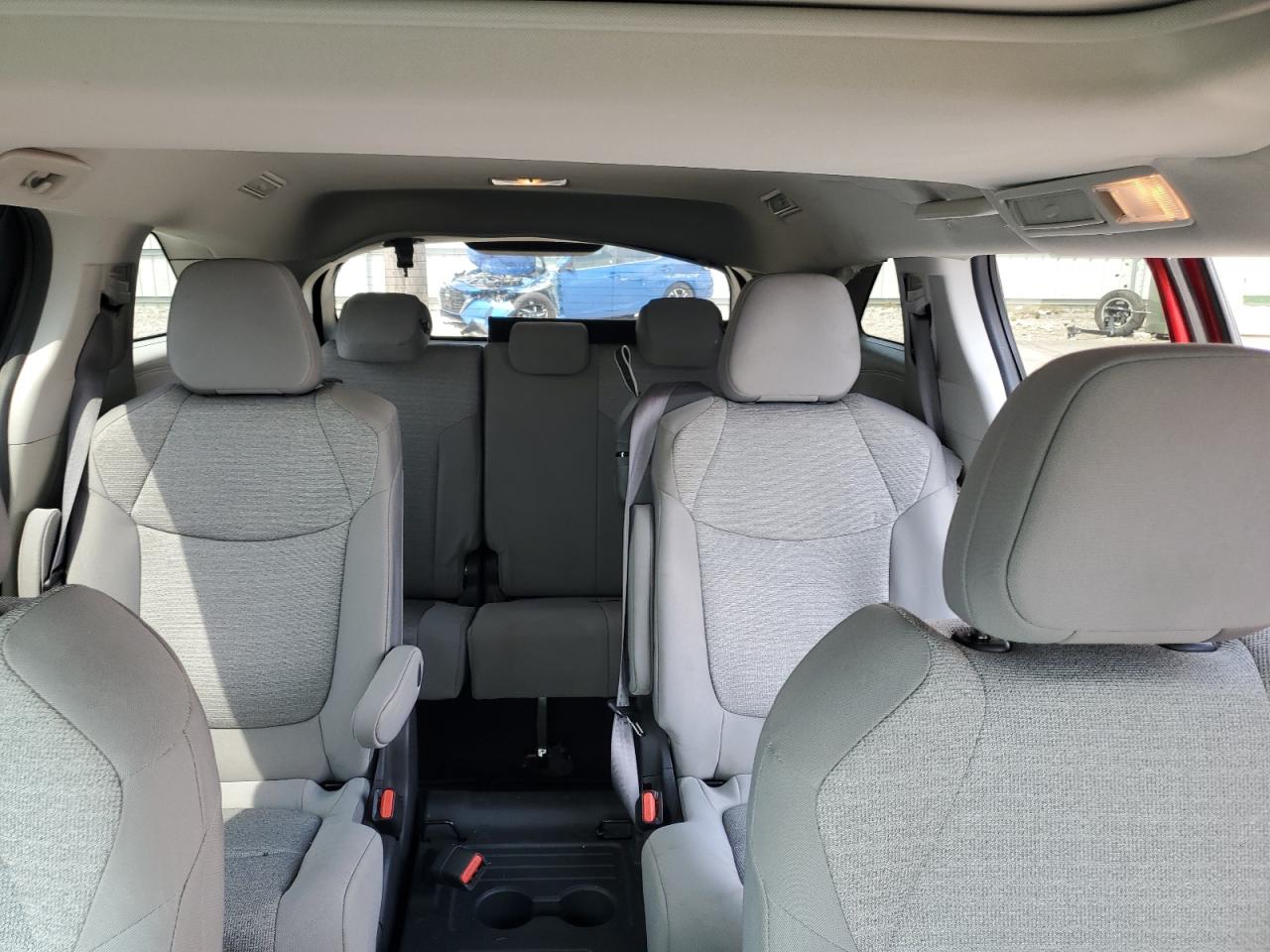 2022 Toyota Sienna Le VIN: 5TDBSKFC3NS043736 Lot: 64492444