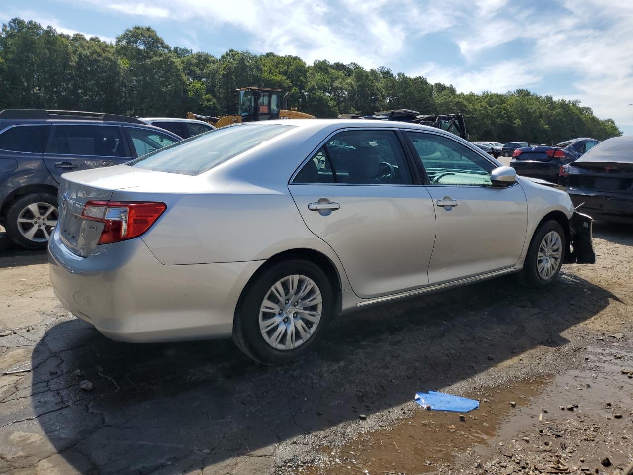 2014 Toyota Camry - Image 3