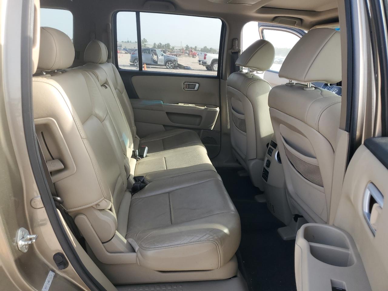 2011 Honda Pilot Exl VIN: 5FNYF3H68BB046014 Lot: 65716484