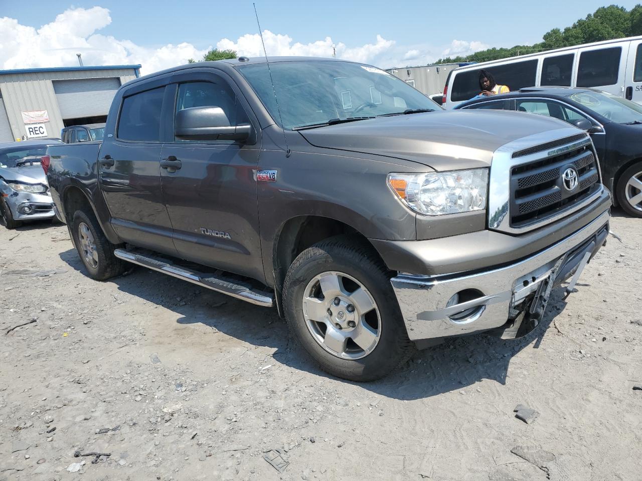 2011 Toyota Tundra Crewmax Sr5 VIN: 5TFDY5F11BX185807 Lot: 62678174