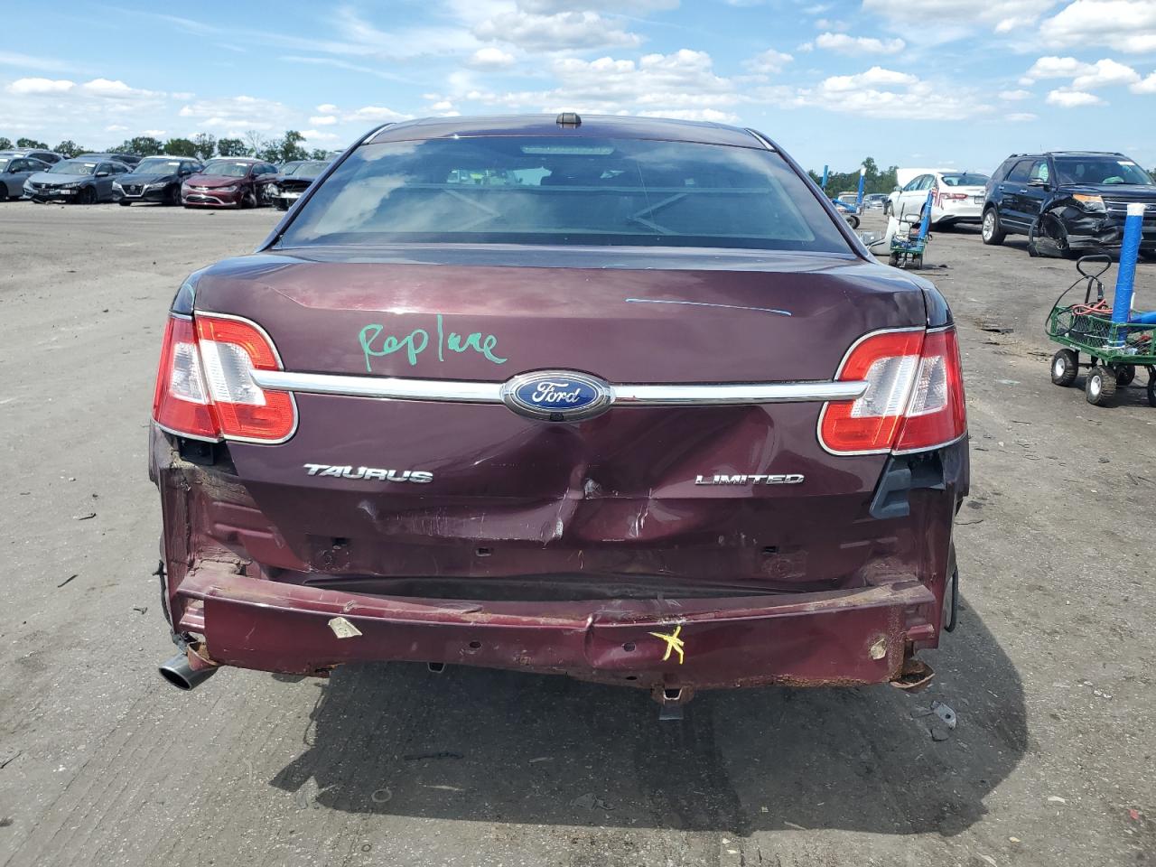 2011 Ford Taurus Limited VIN: 1FAHP2FW5BG103842 Lot: 61708534