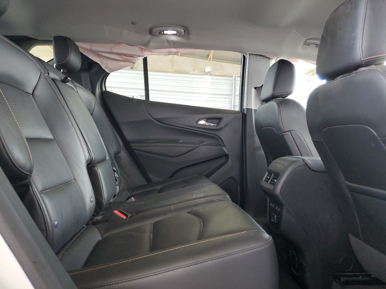 2GNAXNEV0K6208415 2019 Chevrolet Equinox Premier