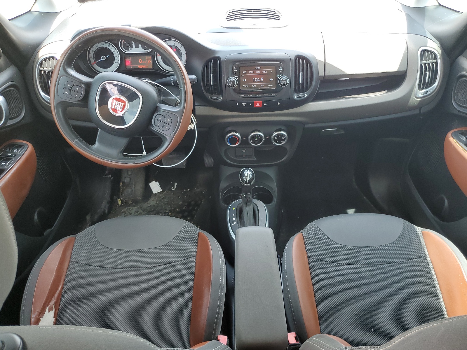 2015 Fiat 500L Trekking vin: ZFBCFADH9FZ031353