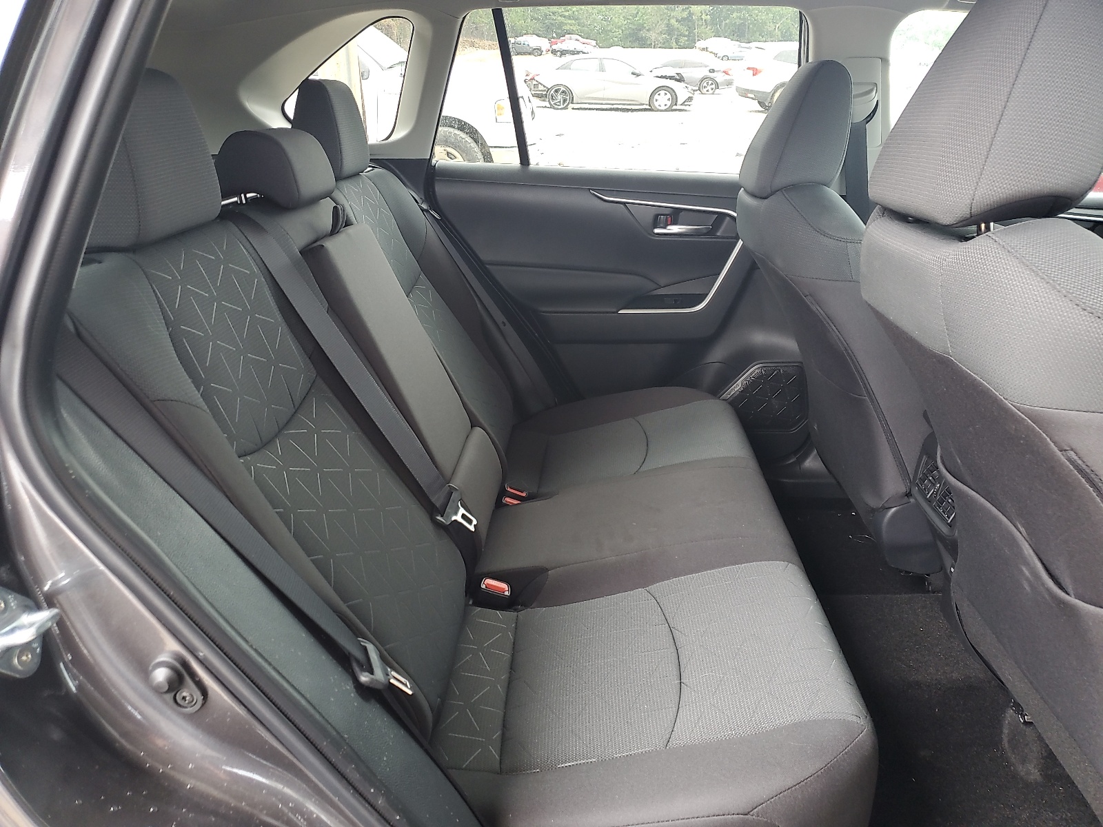 2T3W1RFV0RC282293 2024 Toyota Rav4 Xle