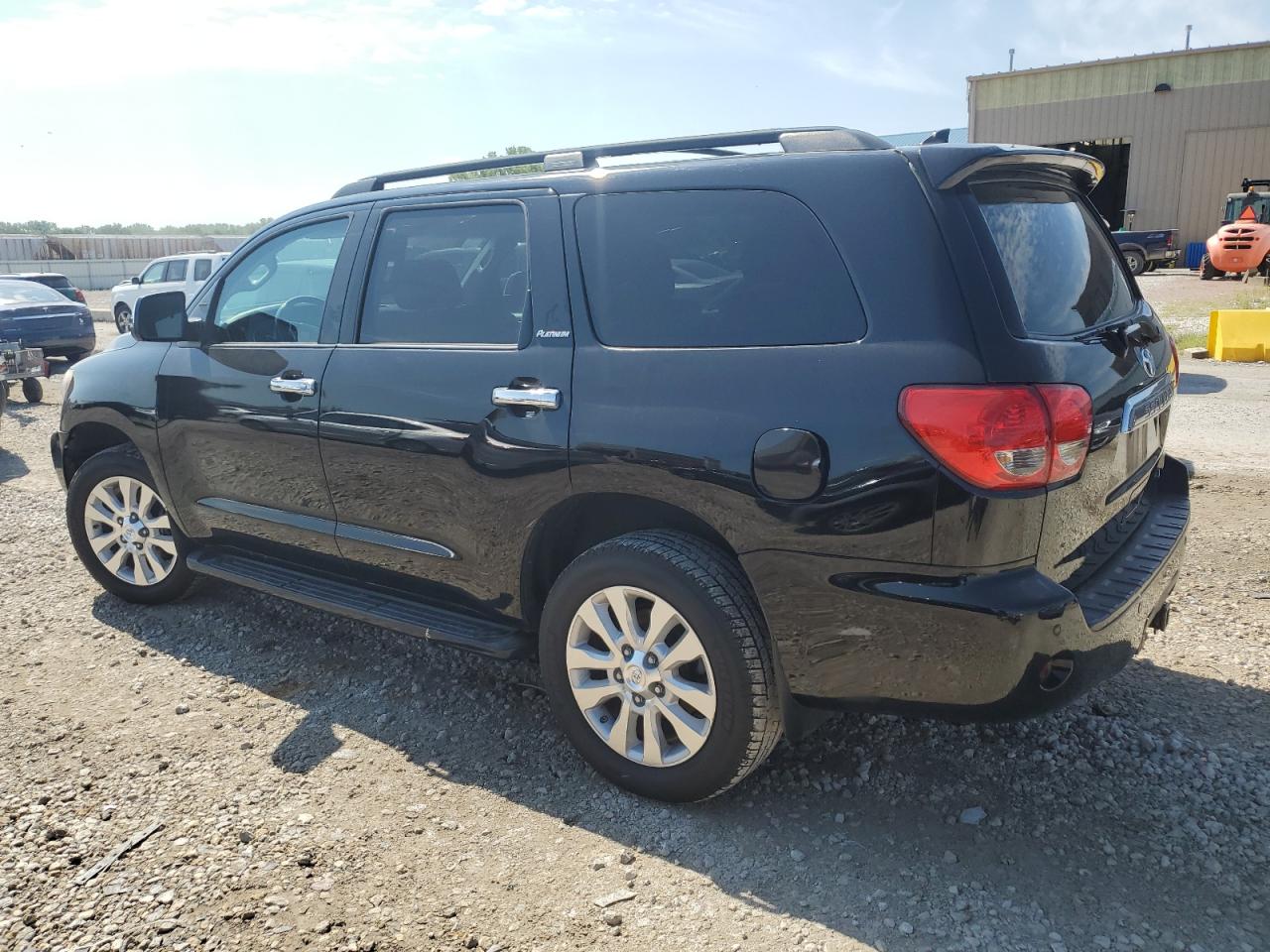 2014 Toyota Sequoia Platinum VIN: 5TDDW5G10ES108649 Lot: 63530874