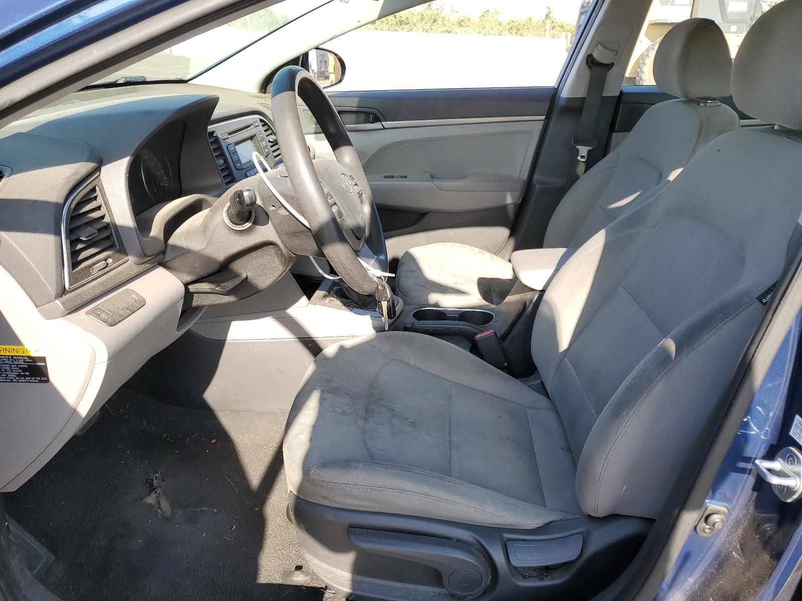 5NPD74LF5HH201881 2017 Hyundai Elantra Se