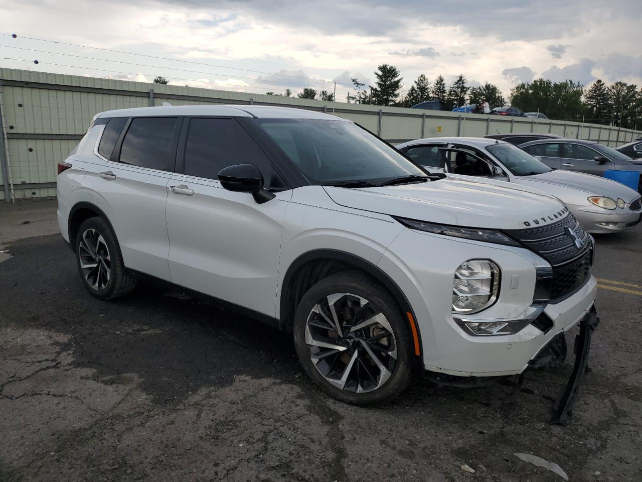 2022 Mitsubishi Outlander Se VIN: JA4J4UA89NZ024864 Lot: 62816584