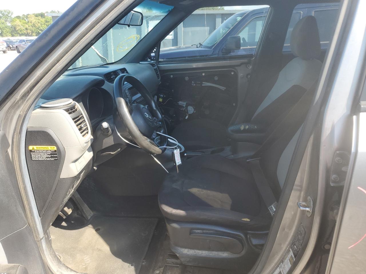 KNDJN2A24F7211087 2015 Kia Soul