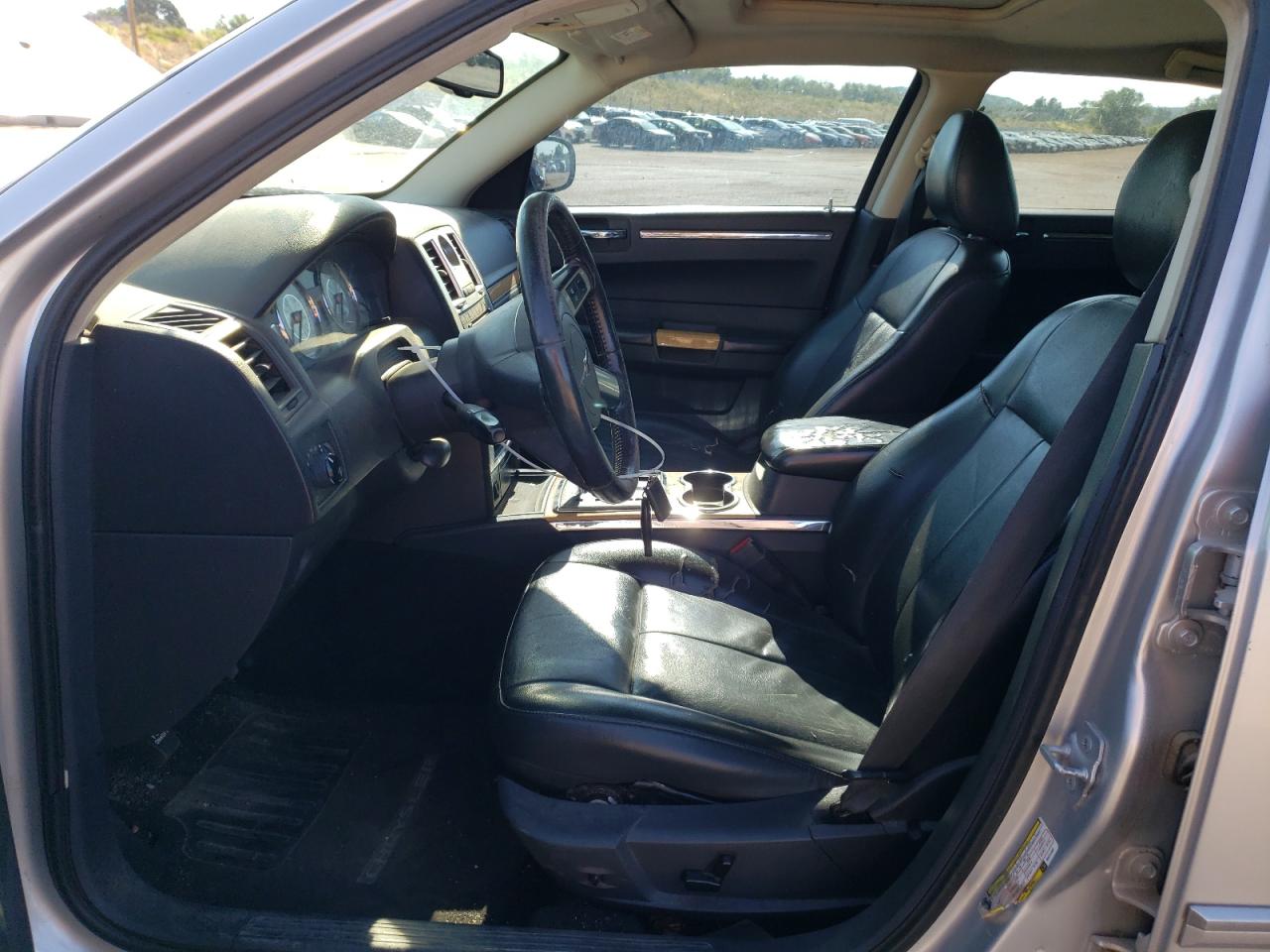 2008 Chrysler 300 Limited VIN: 2C3KA33G28H221062 Lot: 62196914