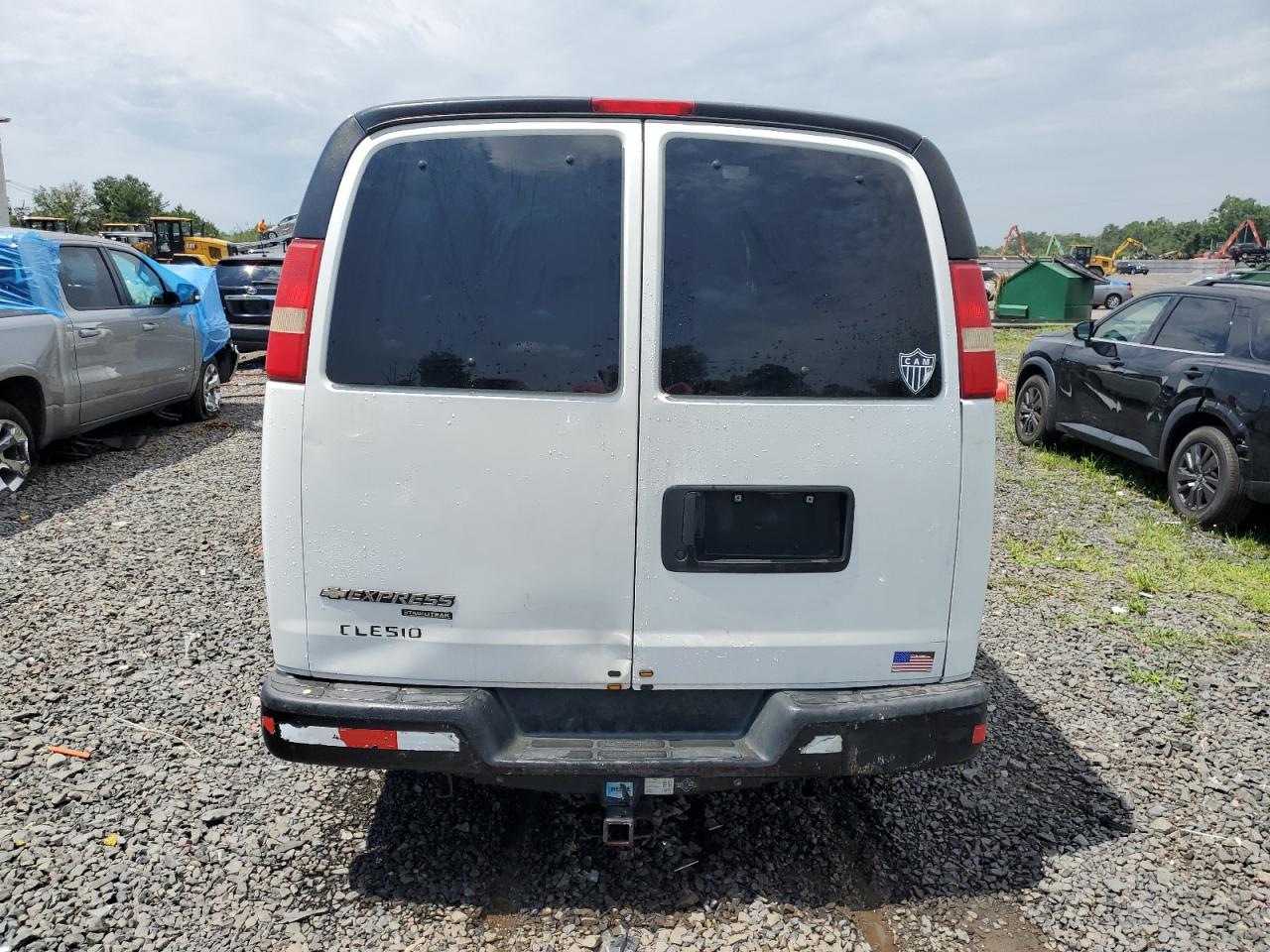 2013 Chevrolet Express G3500 Ls VIN: 1GAZGZFG3D1180644 Lot: 63244054
