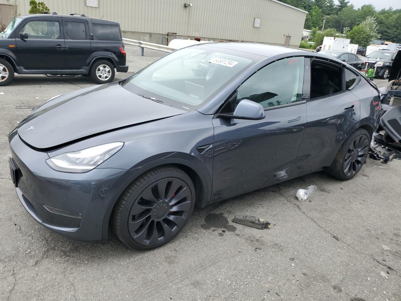 5YJYGDEF1MF072402 Tesla Model Y 