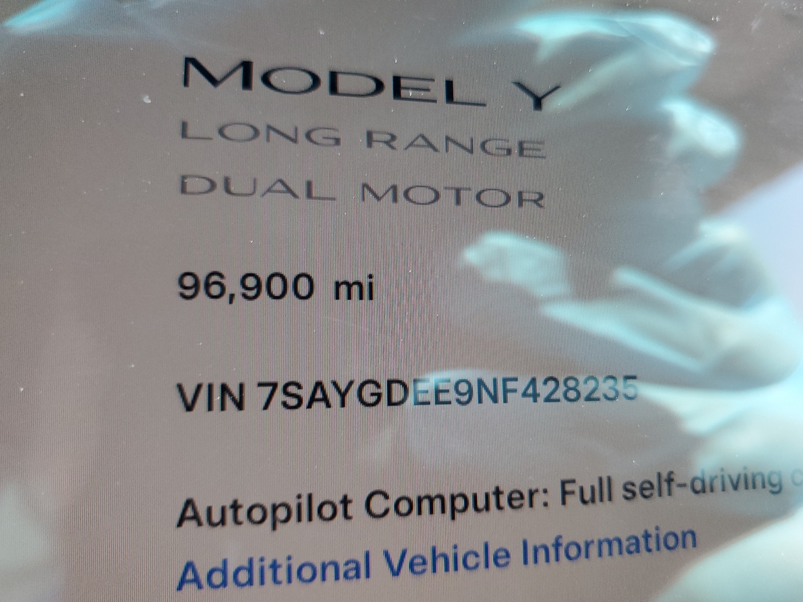 7SAYGDEE9NF428235 2022 Tesla Model Y