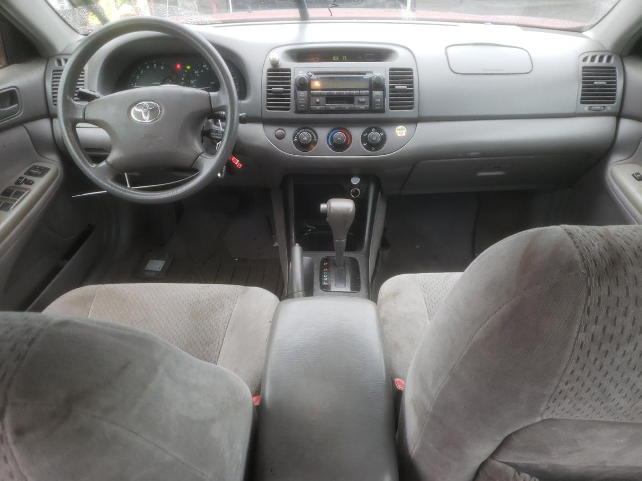 2004 Toyota Camry Le VIN: 4T1BE32K04U301517 Lot: 62803164