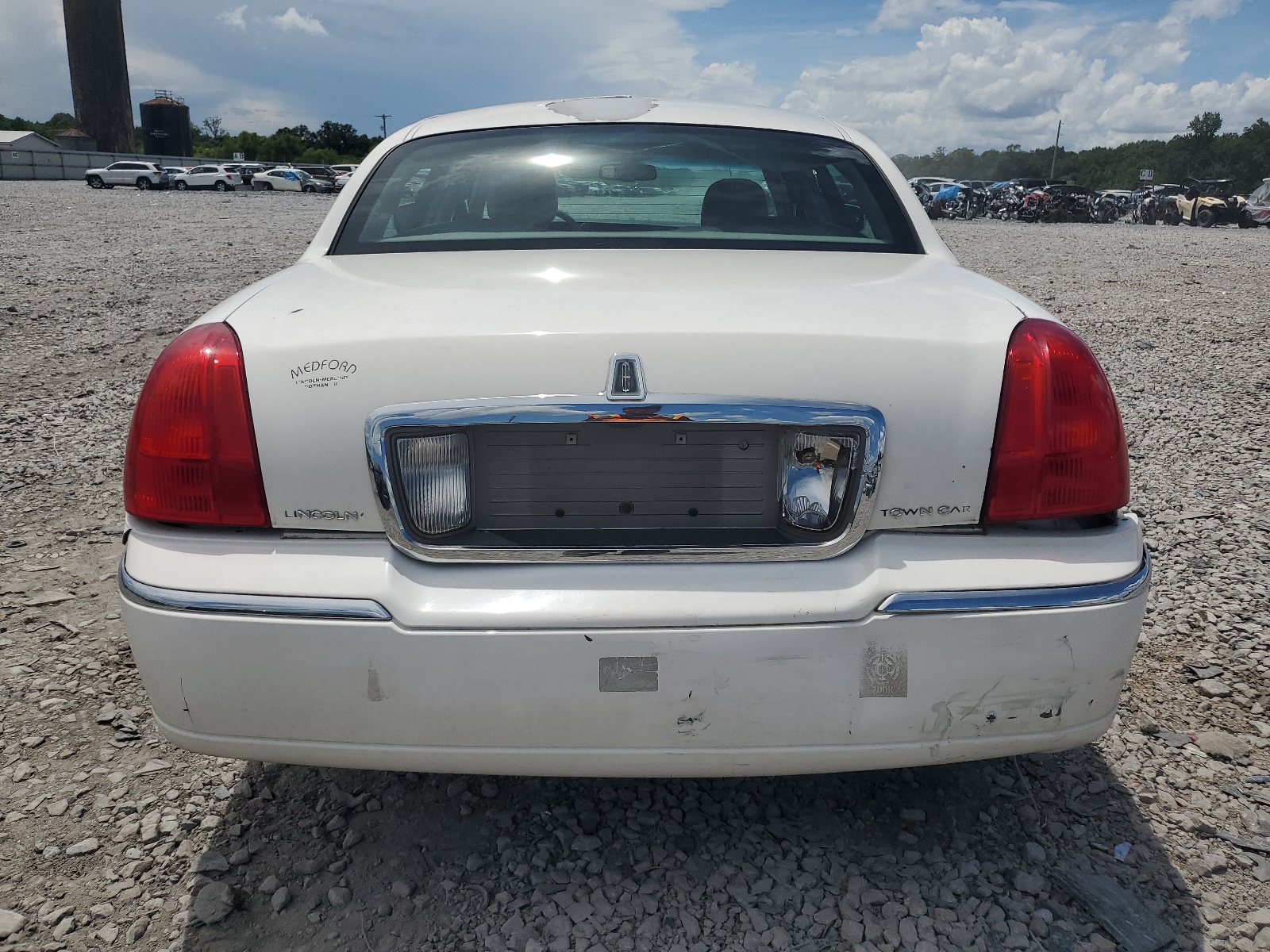 1LNHM81VX7Y629000 2007 Lincoln Town Car Signature