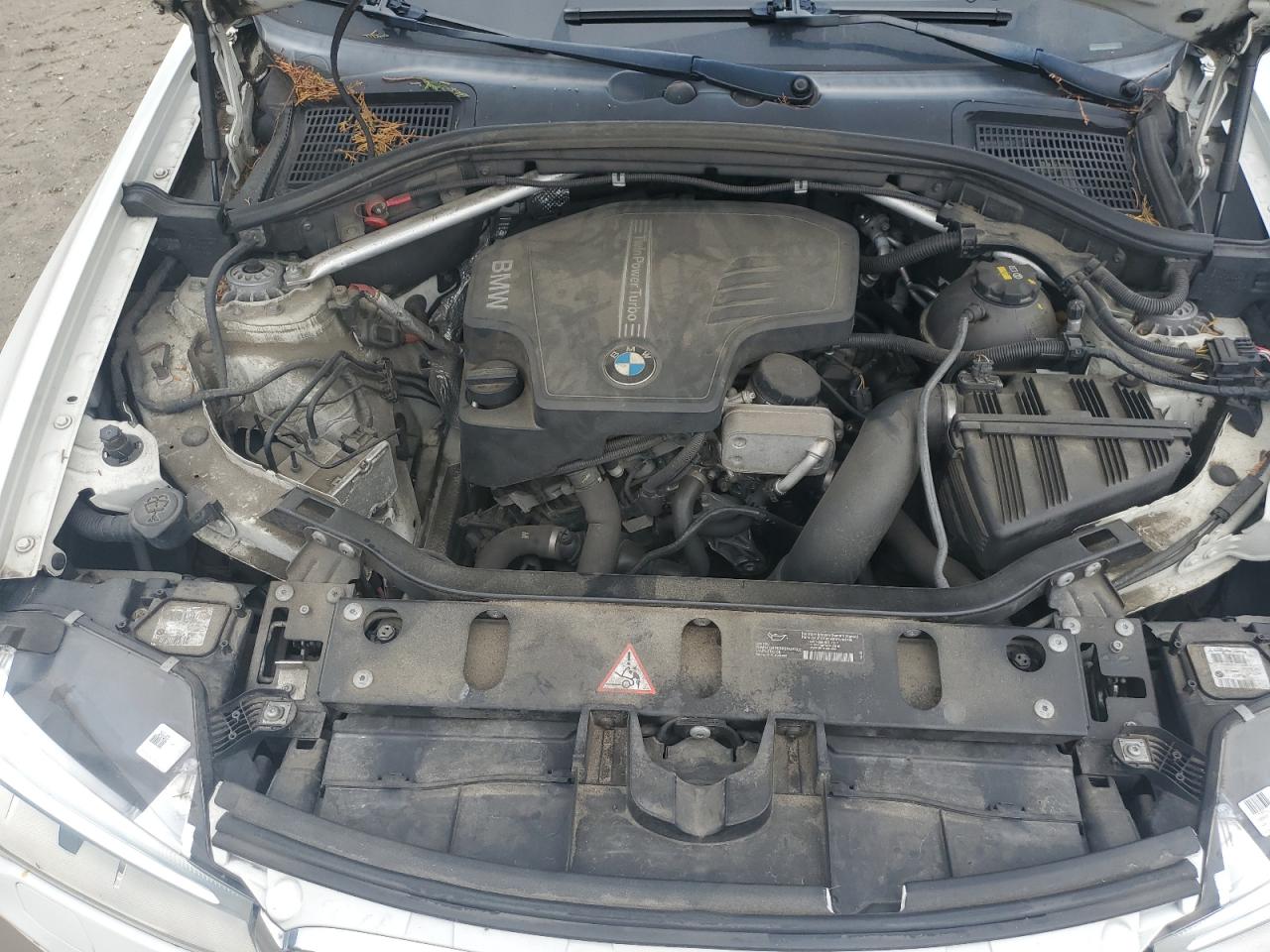 2015 BMW X3 xDrive28I VIN: 5UXWX9C55F0D45164 Lot: 64700384