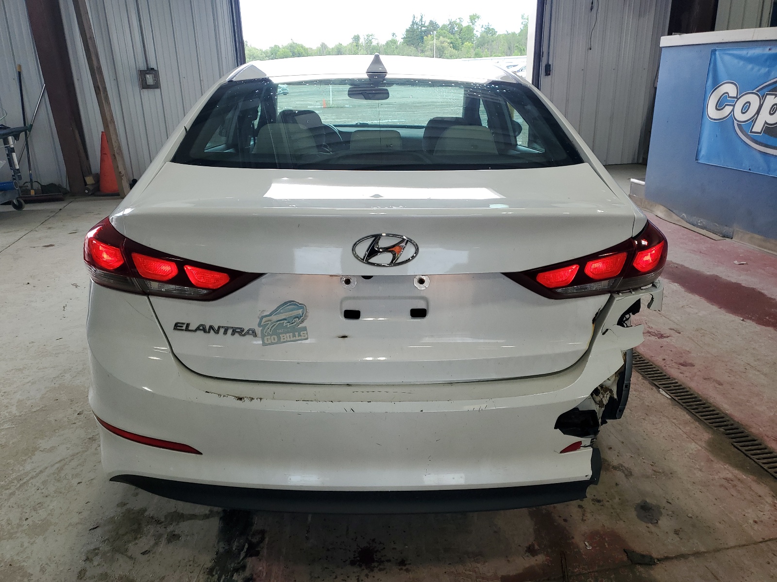 5NPD84LF5JH309467 2018 Hyundai Elantra Sel