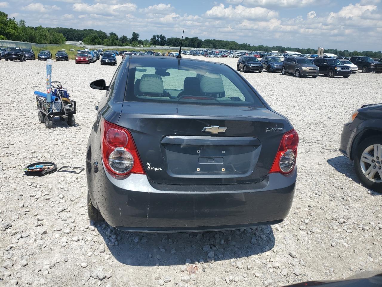 2013 Chevrolet Sonic Ls VIN: 1G1JA5SH8D4239093 Lot: 63178184
