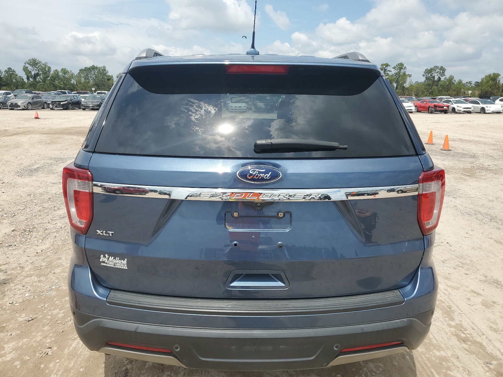 1FM5K7D88KGA03985 2019 Ford Explorer Xlt