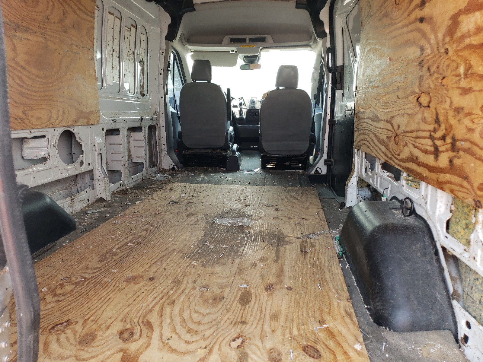 1FTSW2CM8FKA12198 2015 Ford Transit T-350