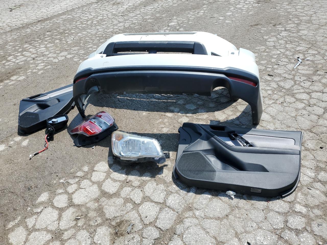 2015 Subaru Forester 2.5I Premium VIN: JF2SJADC7FH540165 Lot: 64611444