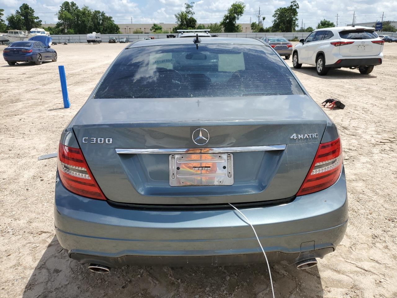 2012 Mercedes-Benz C 300 4Matic VIN: WDDGF8BB0CA617686 Lot: 64876114