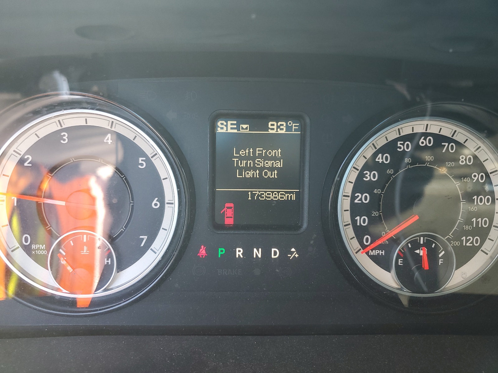 1C6RR6TT9HS695284 2017 Ram 1500 Slt