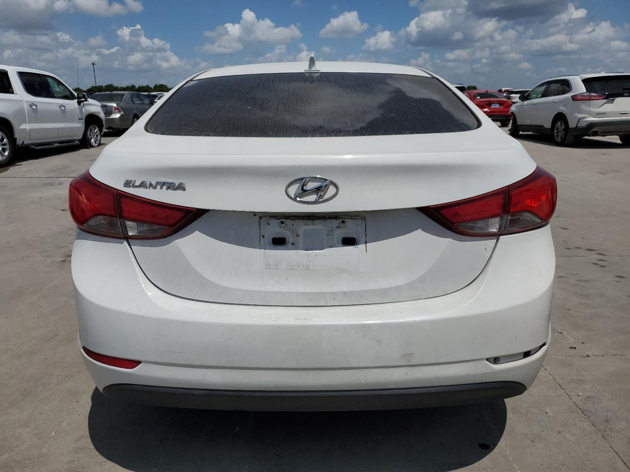 5NPDH4AE4FH640249 2015 Hyundai Elantra Se