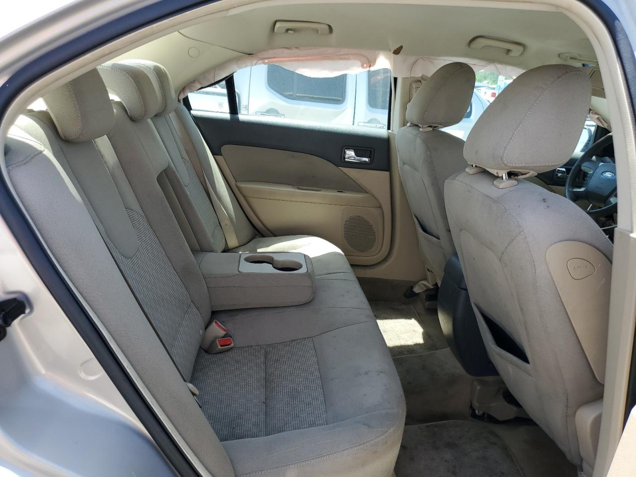 2010 Ford Fusion Se VIN: 3FAHP0HA3AR154916 Lot: 65417054