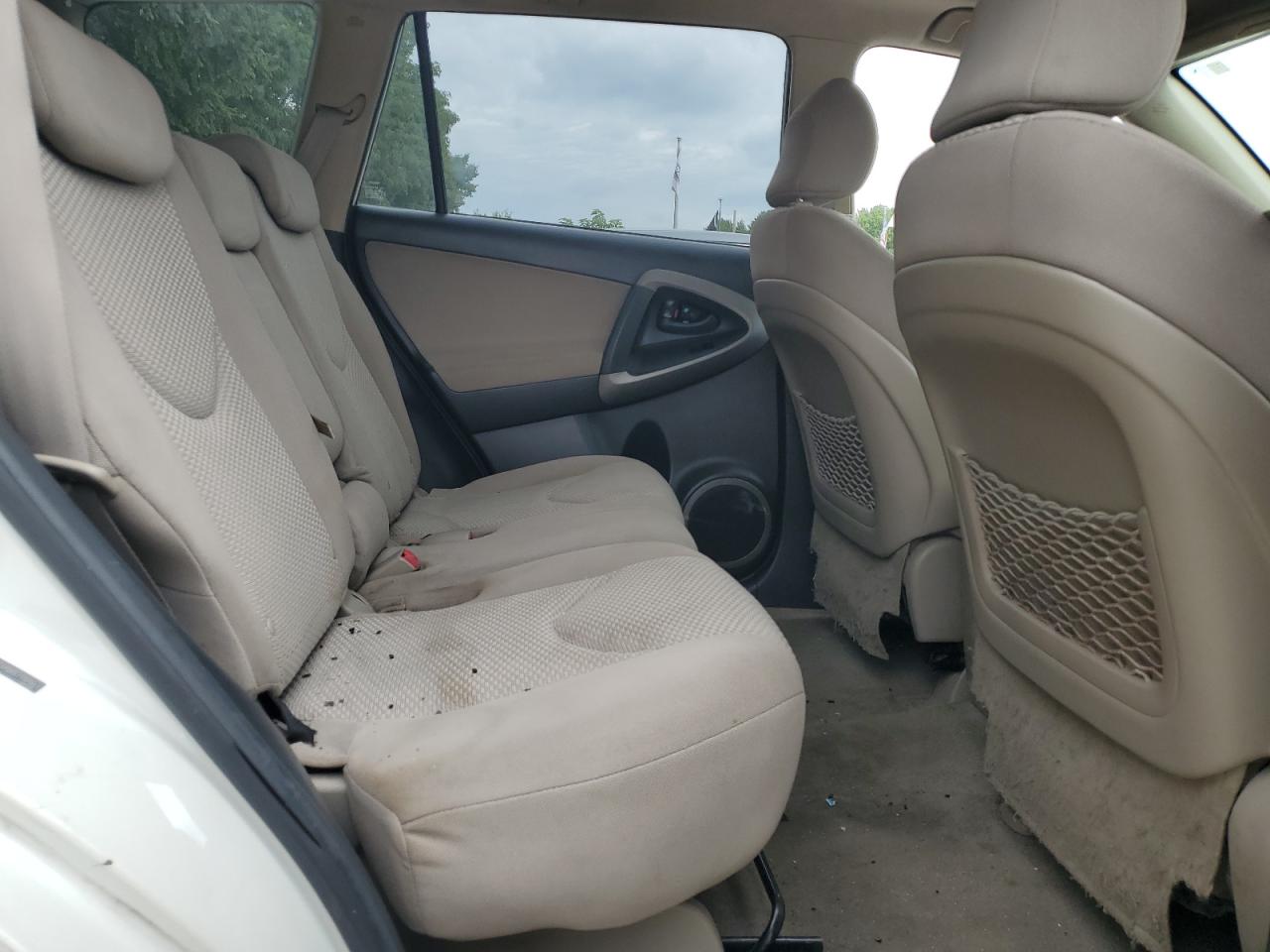 2008 Toyota Rav4 Limited VIN: JTMBD31V585159961 Lot: 64417414