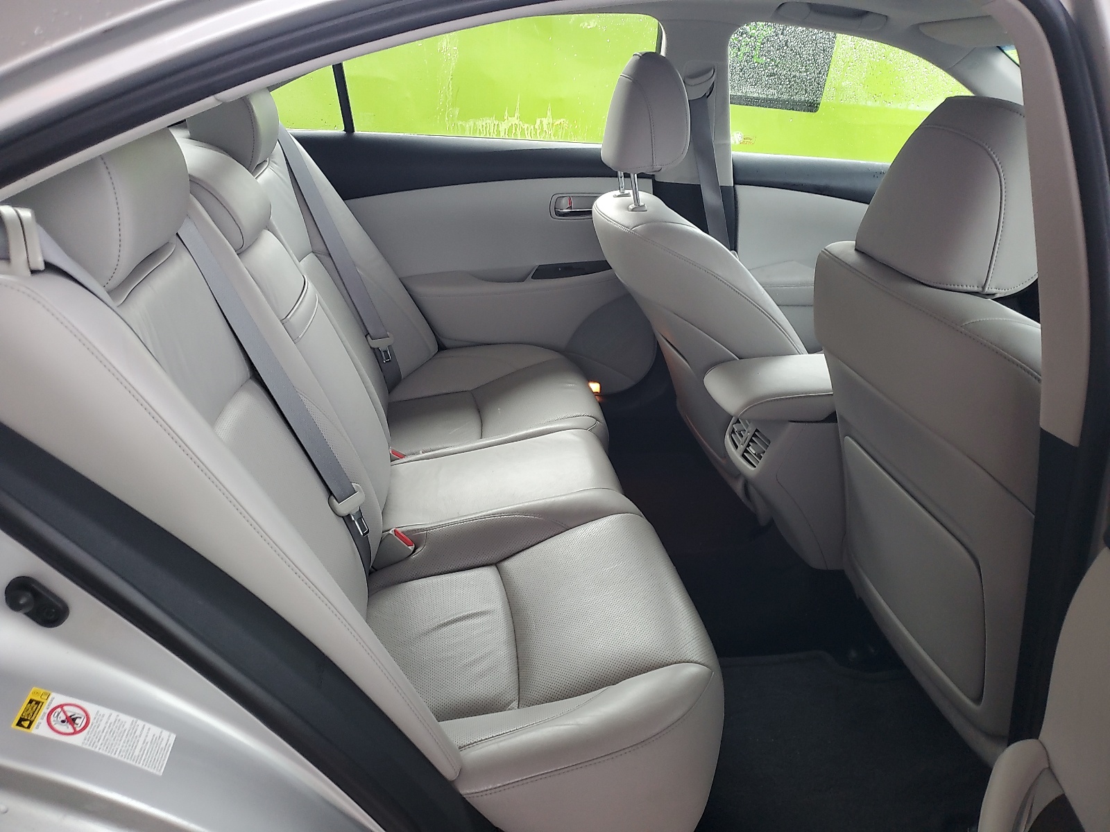 JTHBK1EG2B2471779 2011 Lexus Es 350