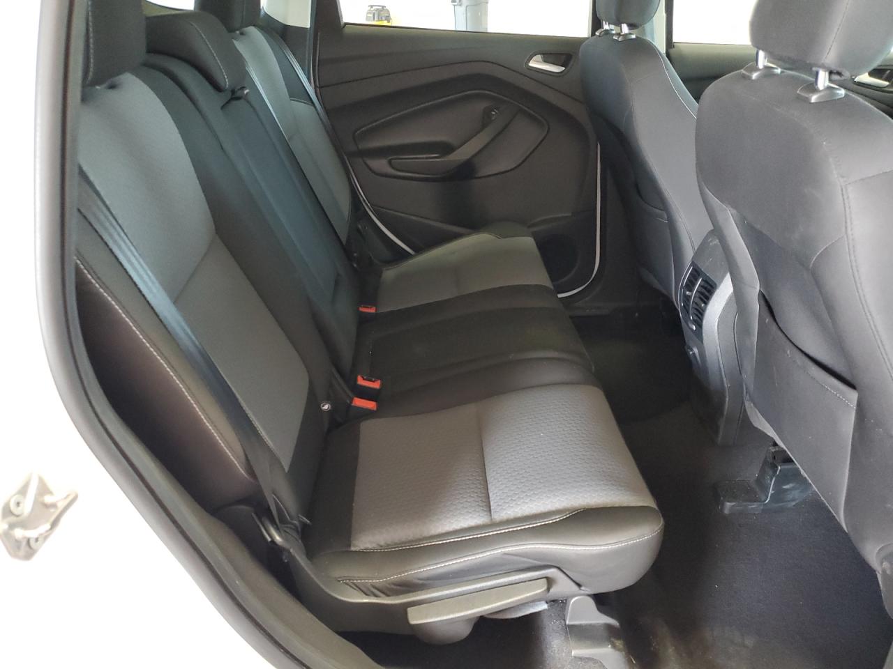 2019 Ford Escape Se VIN: 1FMCU9GD9KUB71383 Lot: 64742634