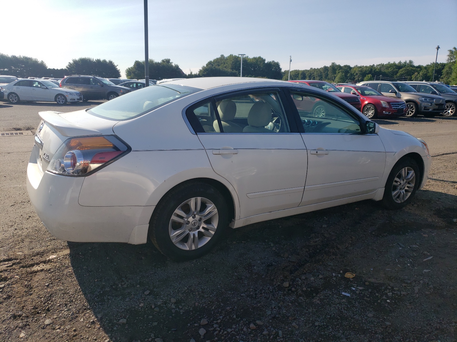 2012 Nissan Altima Base vin: 1N4AL2AP1CN429017