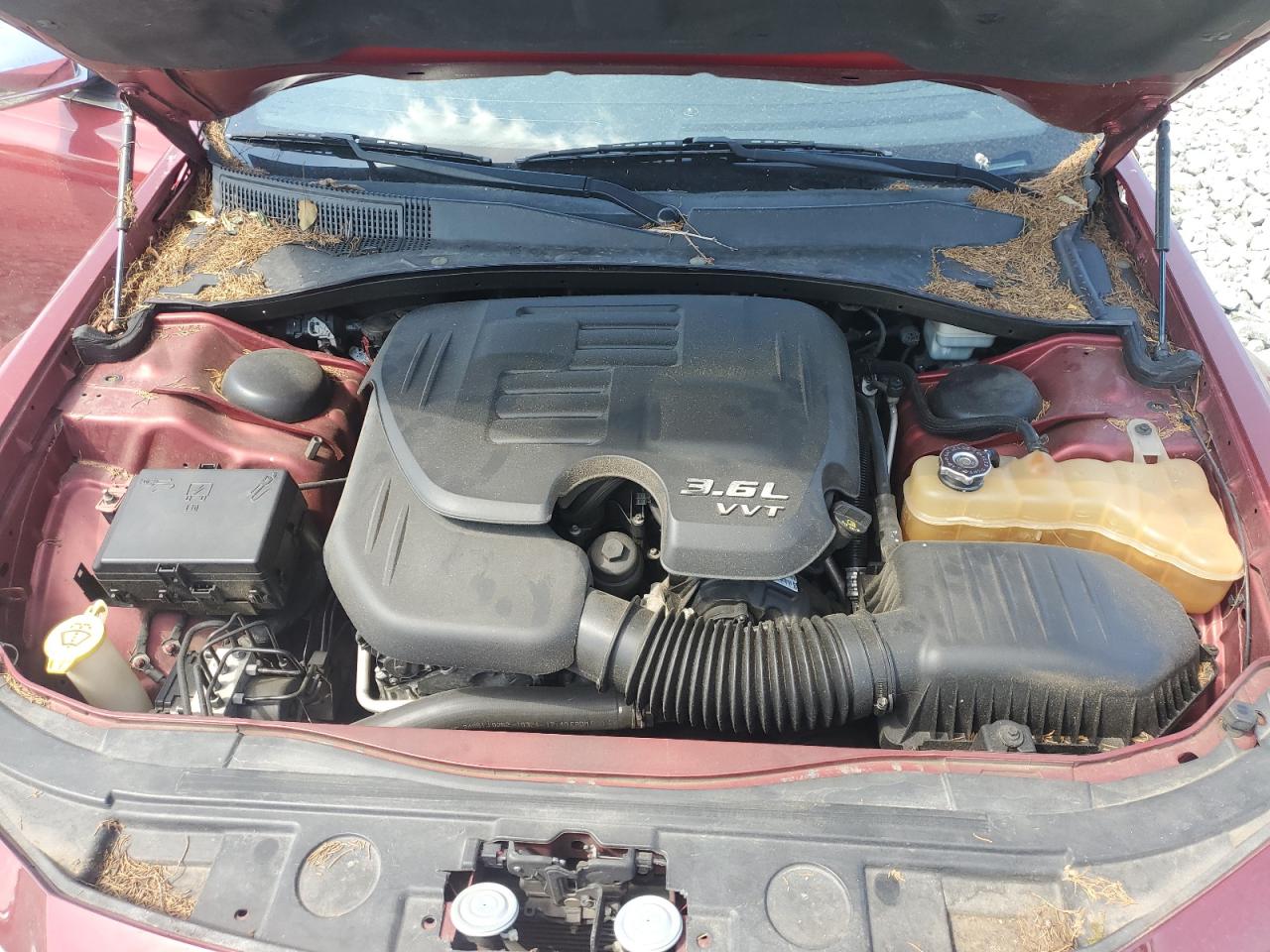 2012 Chrysler 300 Limited VIN: 2C3CCACG8CH212586 Lot: 63439274