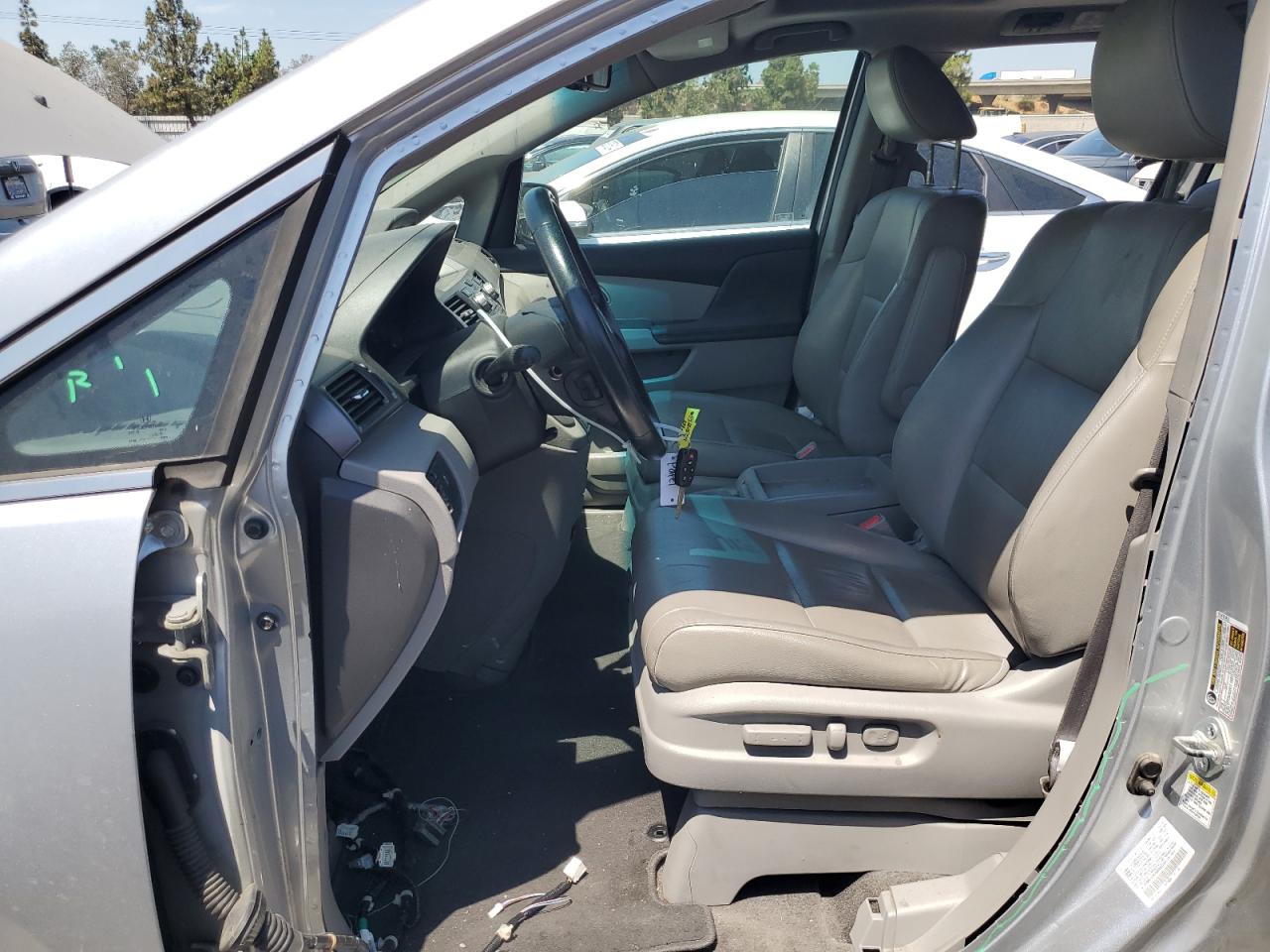 2011 Honda Odyssey Exl VIN: 5FNRL5H62BB035339 Lot: 64232824