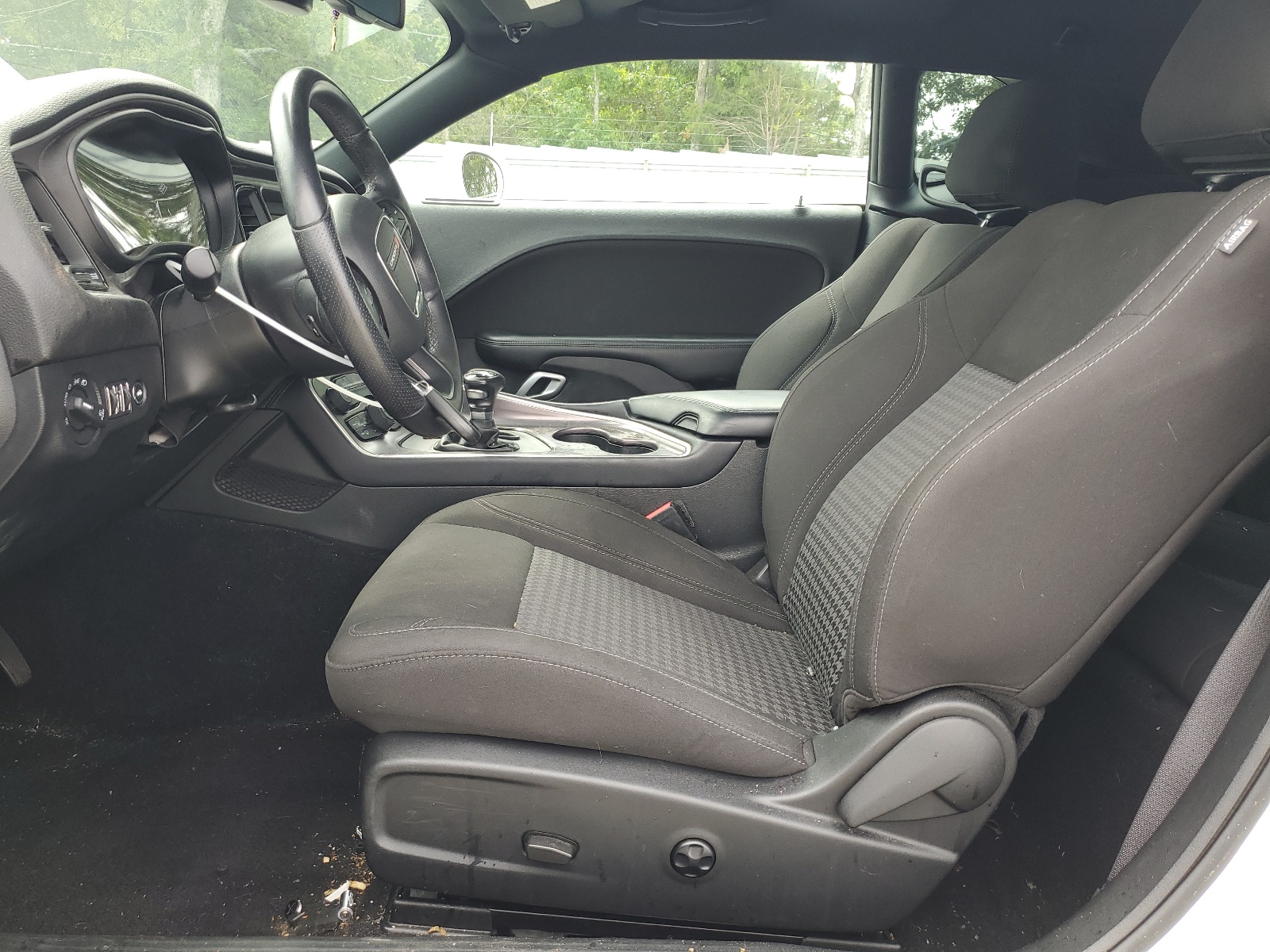 2C3CDZAG4MH597323 2021 Dodge Challenger Sxt