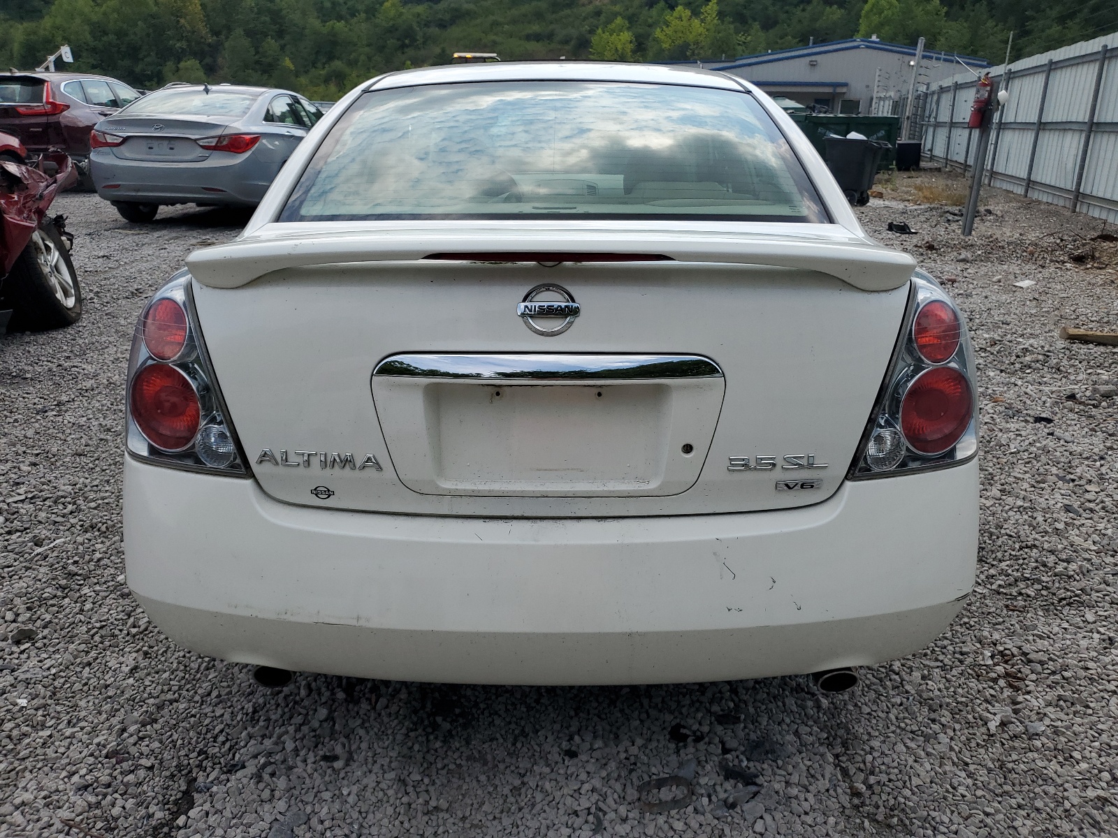 1N4BL11D85C383737 2005 Nissan Altima Se
