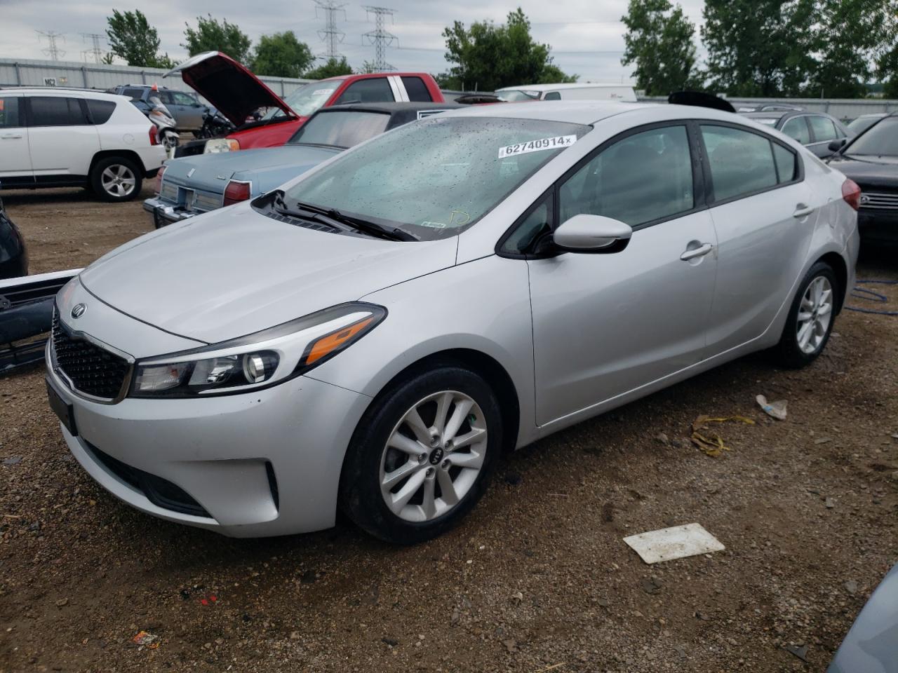 3KPFL4A77HE052698 2017 KIA FORTE - Image 1