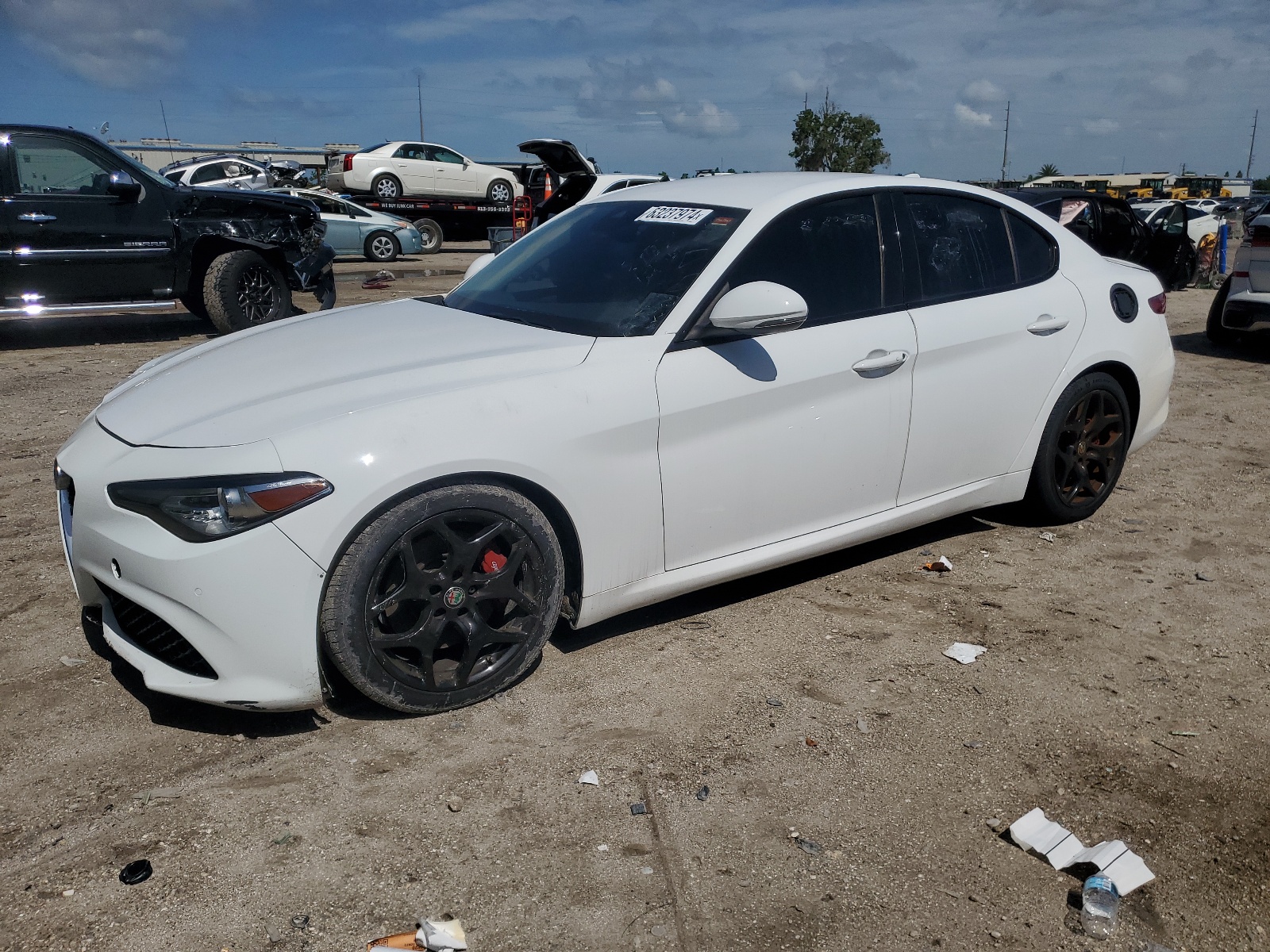 2020 Alfa Romeo Giulia vin: ZARFAMAN1L7630085