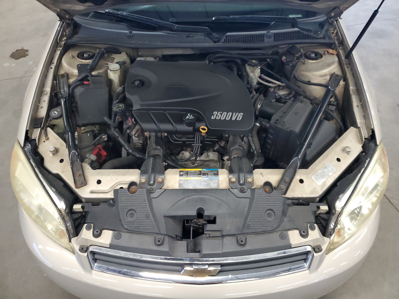 2G1WB5EN9A1184858 2010 Chevrolet Impala Lt